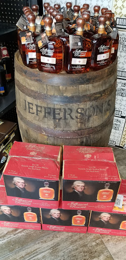 Liquor Store «Towne Spirits and Fine Wines», reviews and photos, 14126 Bergen Blvd, Noblesville, IN 46060, USA