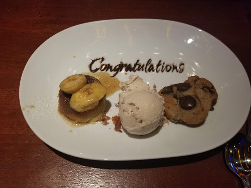 Shopping Mall «The Bluffs Shopping Center», reviews and photos, 1302 - 1380 Bison Ave, Newport Beach, CA 92660, USA