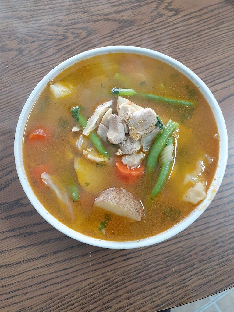 Antojitos Veracruzanos & Refresqueria 77037