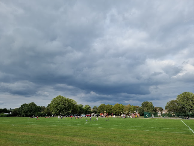 Reviews of Joseph Hood Recreation Ground in London - Sports Complex