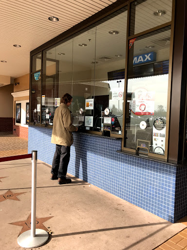 Movie Theater «Regal Cinemas Palladium 14 & IMAX», reviews and photos, 5830 Samet Dr, High Point, NC 27265, USA