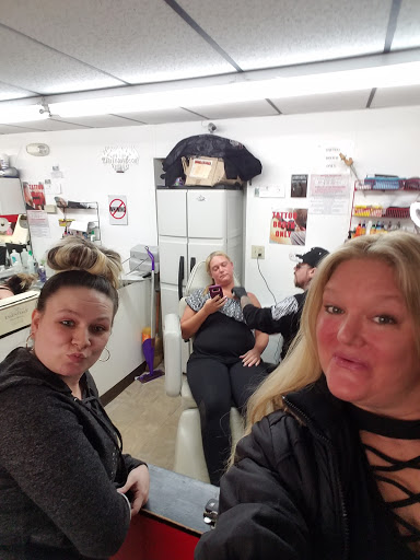 Tattoo Shop «Kentucky Tattoos», reviews and photos, 7316 Preston Hwy, Okolona, KY 40219, USA