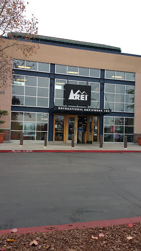 Camping Store «REI», reviews and photos, 400 El Paseo de Saratoga, San Jose, CA 95130, USA