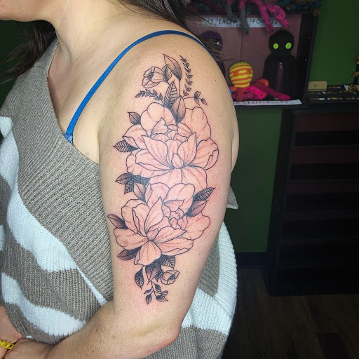 Explore left hand tattoo ideas, creative tattoo ideas in North Billerica, available at Blackbird tattoo co.