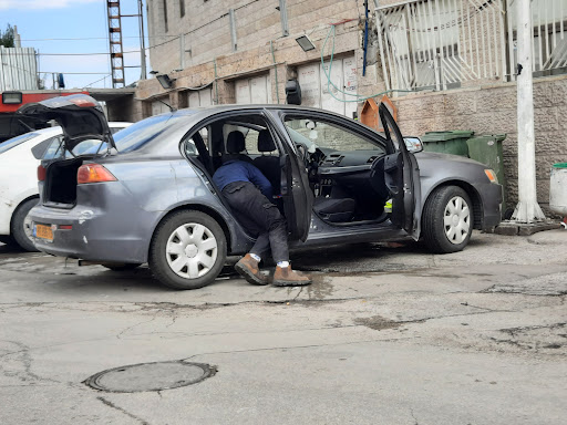 שטיפת רכבים