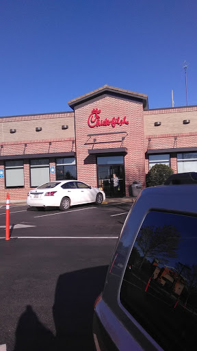 Fast Food Restaurant «Chick-fil-A», reviews and photos, 1781 Eatonton Rd, Madison, GA 30650, USA