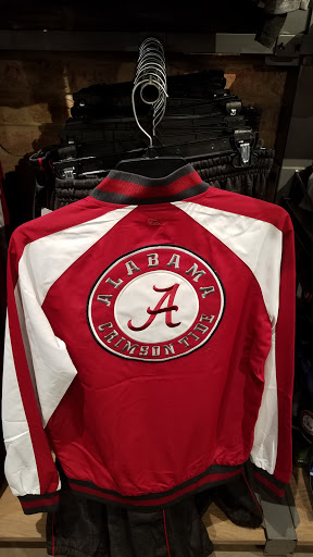 Book Store «University of Alabama Supply Store», reviews and photos, 751 Campus Dr W, Tuscaloosa, AL 35401, USA