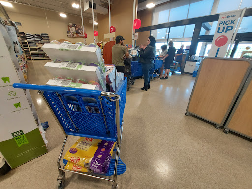 Pet Supply Store «PetSmart», reviews and photos, 5591 TN-153, Hixson, TN 37343, USA