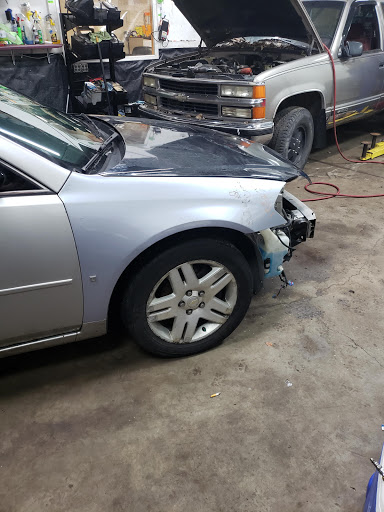 Auto Repair Shop «Kings Korner Auto Sales», reviews and photos, 1638 County Hwy 10, Spring Lake Park, MN 55432, USA