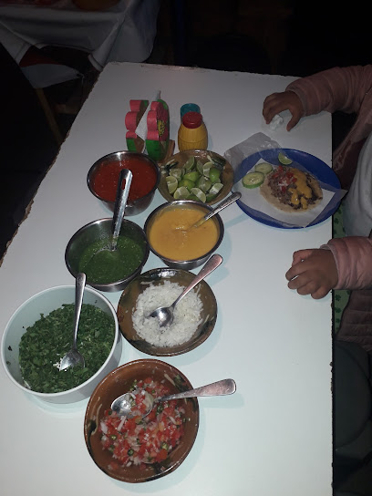 Tacos de asada EL VIKINGO - 73310, Col Loma Linda, 73310 Zacatlán, Pue., Mexico