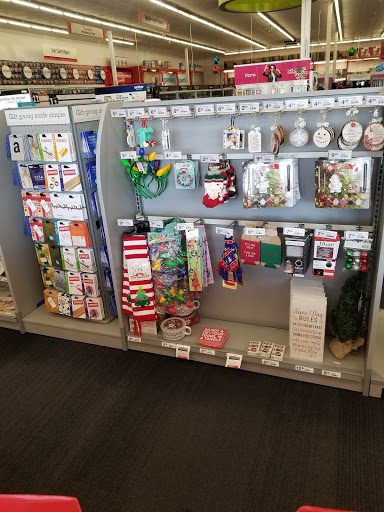 Office Supply Store «Staples», reviews and photos, 135 Bloomfield Ave, Bloomfield, NJ 07003, USA