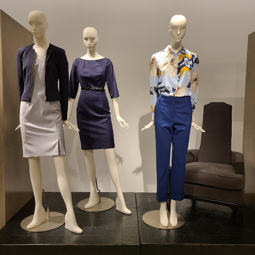 Stores to buy women's dresses Toronto