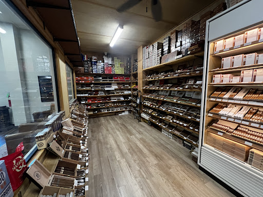 Tobacco Shop «Fogue & Bates Tobacco», reviews and photos, 6929 E 71st St, Tulsa, OK 74133, USA