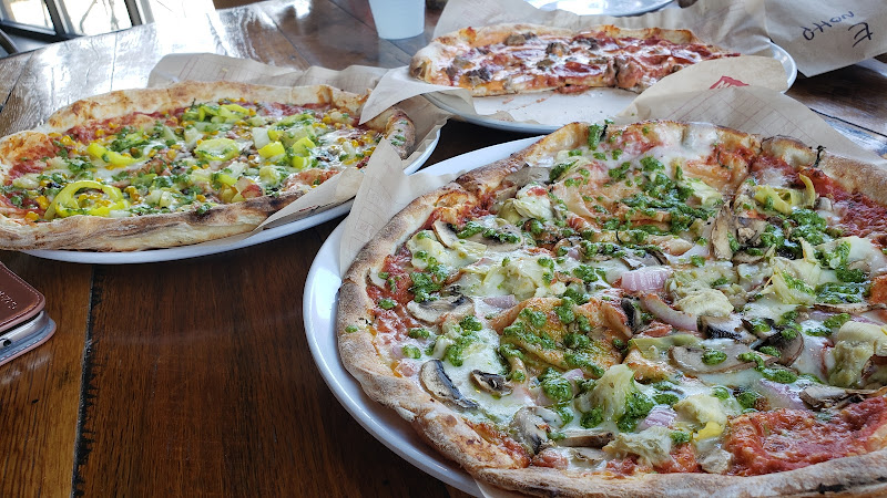 #1 best pizza place in Kildeer - MOD Pizza