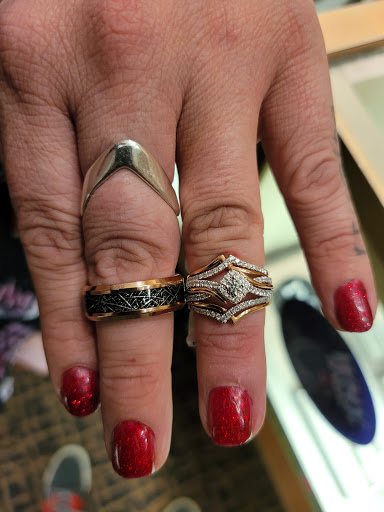 Jewelry Store «Kay Jewelers», reviews and photos, 532 Northtown Dr Space #7, Minneapolis, MN 55432, USA