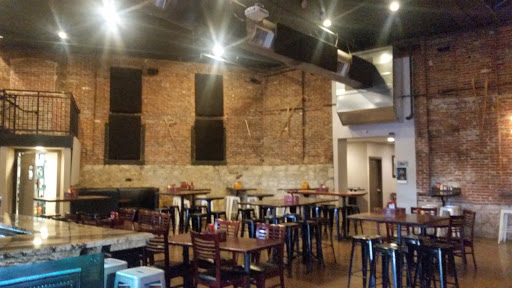 Gastropub «Driftwood», reviews and photos, 514 W Front St, Washington, MO 63090, USA