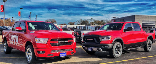 Car Dealer «Palmen Motors Dodge Chrysler Jeep Ram», reviews and photos, 5431 75th St, Kenosha, WI 53142, USA