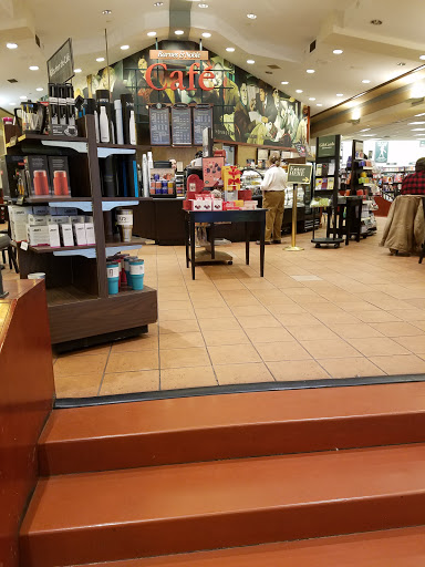 Book Store «Barnes & Noble», reviews and photos, 4300 Montgomery Rd, Ellicott City, MD 21043, USA