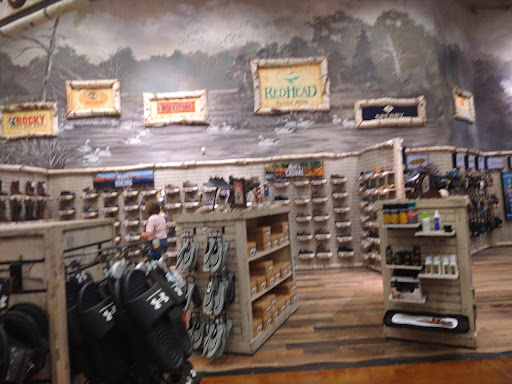 Sporting Goods Store «Bass Pro Shops», reviews and photos, 1000 Bass Pro Dr NW, Altoona, IA 50009, USA