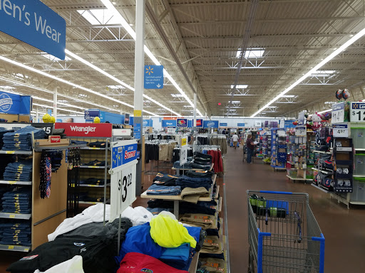 Department Store «Walmart Supercenter», reviews and photos, 100 Valley Pkwy, Whitinsville, MA 01588, USA