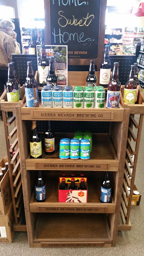 Wine Store «Smokes and Suds / S & S Wine Cellar», reviews and photos, 6848 N Government Way #102, Dalton Gardens, ID 83815, USA