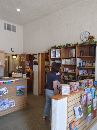 Covered Treasures Bookstore, 105 2nd St, Monument, CO 80132, USA, 