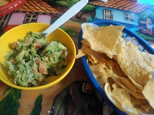 Grocery Store «El Pueblo Mexican Grocery», reviews and photos, 7124 Aloma Ave, Winter Park, FL 32792, USA