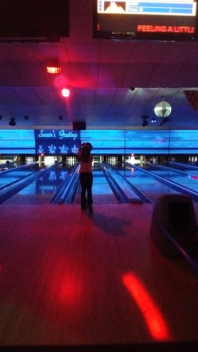 Bowling Alley «Boulevard Lanes», reviews and photos, 818 Emerson Ave, Dover, OH 44622, USA