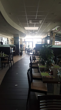 Atmosphère du Restaurant Les Halles de l'Aveyron Rodez à Onet-le-Château - n°6