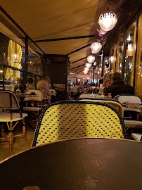 Atmosphère du Restaurant français Cosy à Maisons-Laffitte - n°20