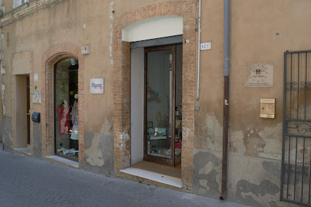 Pegaso - Bags & Accessories Via Roma, 101, 66016 Guardiagrele CH, Italia
