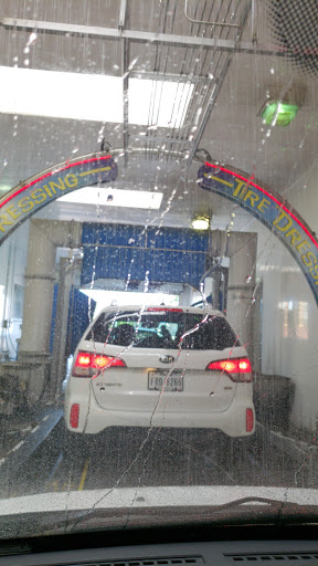 Car Wash «Mi-T-Fine Car Wash Inc», reviews and photos, 3311 N Belt Line Rd, Irving, TX 75062, USA