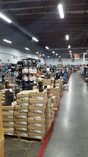 Sporting Goods Store «Sports Basement San Ramon», reviews and photos, 1041 Market Pl, San Ramon, CA 94583, USA