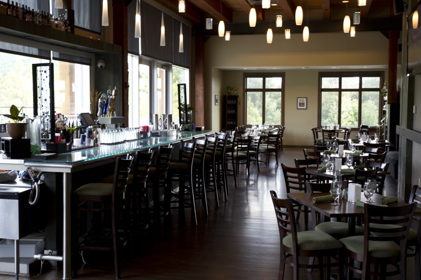 The Clubhouse Grille Jay, VT 05859, Reviews, Hours & Contact