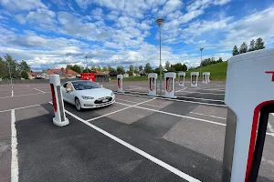 Tesla Supercharger image