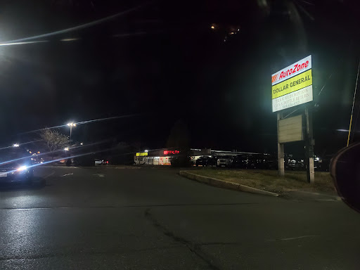 Discount Store «Dollar General», reviews and photos, 161 E Main St, Milford, MA 01757, USA