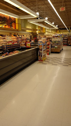 Grocery Store «Giant Food Stores», reviews and photos, 1465 W Broad St, Quakertown, PA 18951, USA