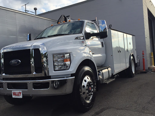 Ford Dealer «Valley Ford Truck», reviews and photos, 5715 Canal Rd, Cleveland, OH 44125, USA