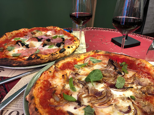 Fan-Q Pizzeria in Ginosa, Provincia di Taranto