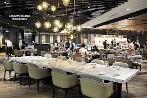 The Starhill Dining image
