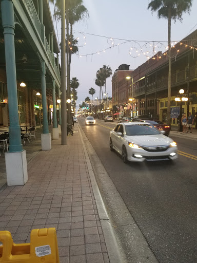 Wine Bar «Ybor City Wine Bar», reviews and photos, 1600 E 7th Ave, Tampa, FL 33605, USA