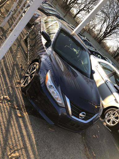 Used Car Dealer «Royal Car Center», reviews and photos, 3950 Roosevelt Blvd, Philadelphia, PA 19124, USA