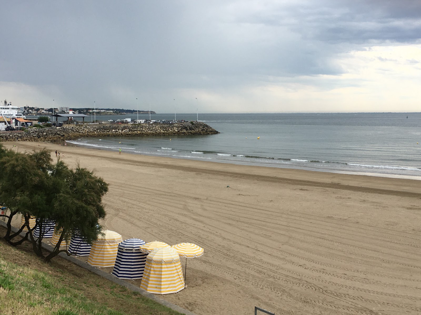 Foto de Plage de Royan área de servicios