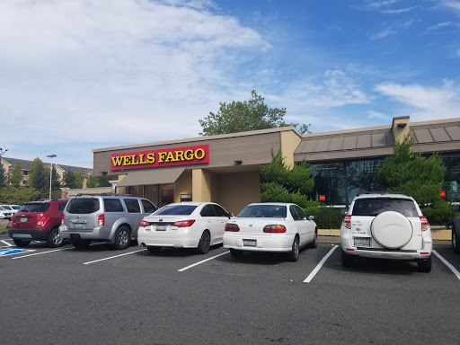 Bank «Wells Fargo Bank», reviews and photos
