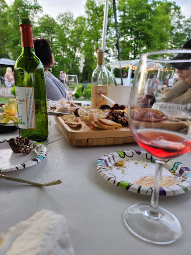 Winery «Greenhouse Winery», reviews and photos, 1048 Pinewood Rd, Irwin, PA 15642, USA