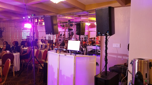 Shopping Mall «Fairway Park Shopping Center», reviews and photos, 31109 Mission Blvd, Hayward, CA 94544, USA