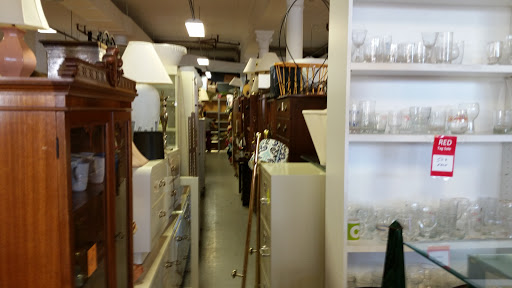 Thrift Store «The Ark Thrift Shop», reviews and photos, 1302 N Milwaukee Ave, Chicago, IL 60622, USA