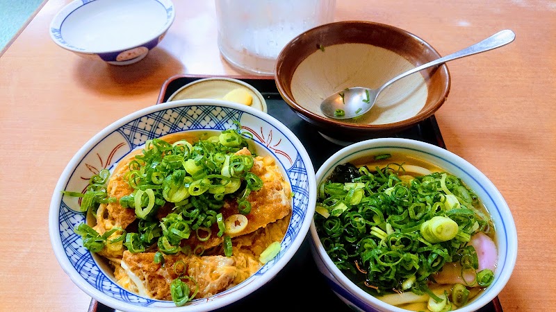 どんどん 三田尻店