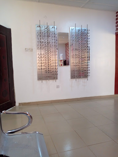 iHouse Optical and Dental Clinic, Blk 35, Plot C, Area 4, OPIC estate (beside the VIO office, Agbara, Nigeria, Doctor, state Ogun