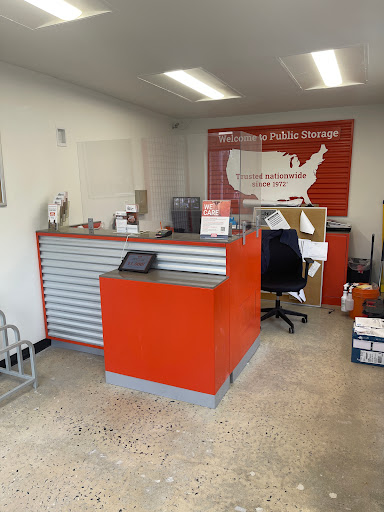 Self-Storage Facility «Public Storage», reviews and photos, 328 US-22, Green Brook Township, NJ 08812, USA